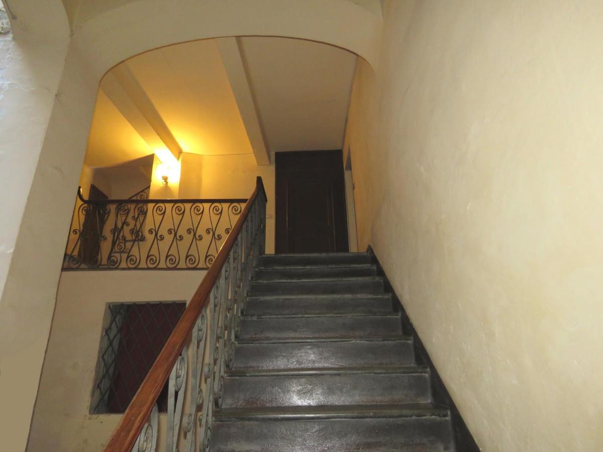 Cesare Battisti Apartment Болонья Экстерьер фото