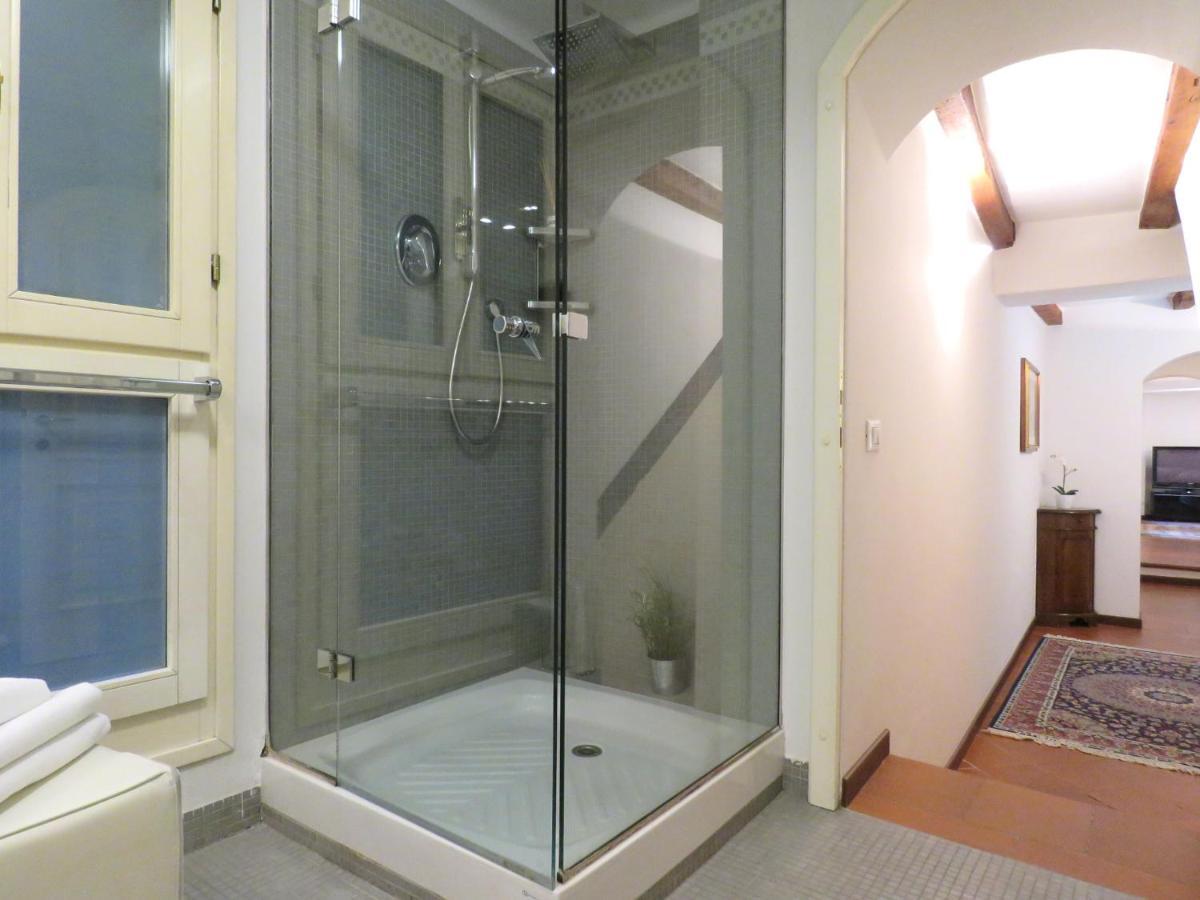 Cesare Battisti Apartment Болонья Экстерьер фото