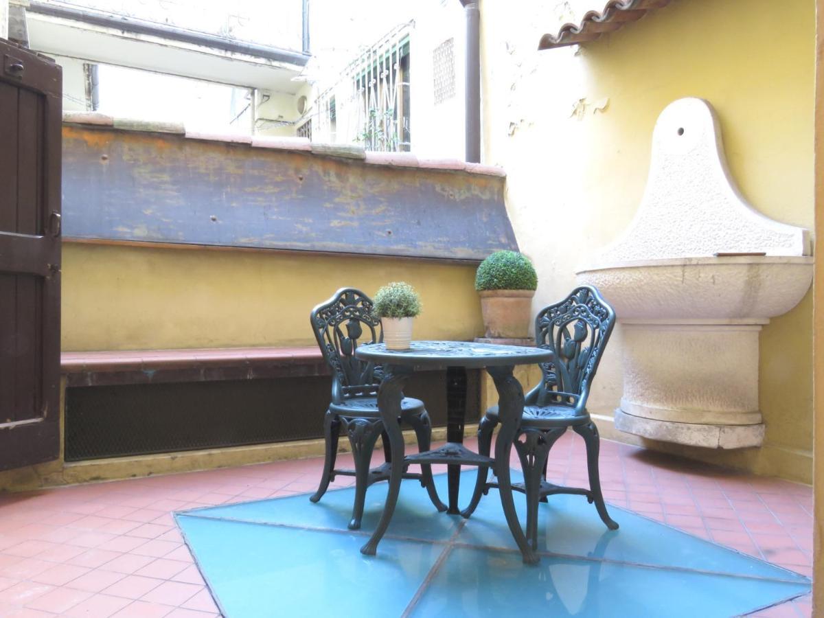 Cesare Battisti Apartment Болонья Экстерьер фото